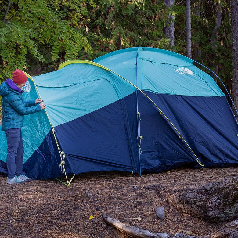 Camping tent (pitching the The North Face Wawona 6)