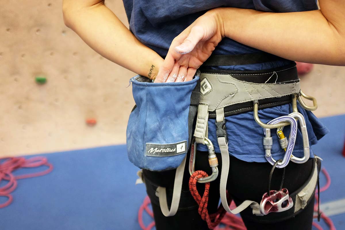 climbing harnesses (gym)