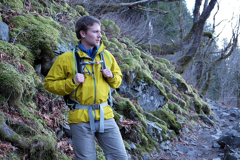 Review: Arc'teryx Zeta SL Rain Jacket - The Big Outside