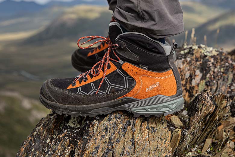 Asolo Falcon Evo GV hiking boots (standing on rock)