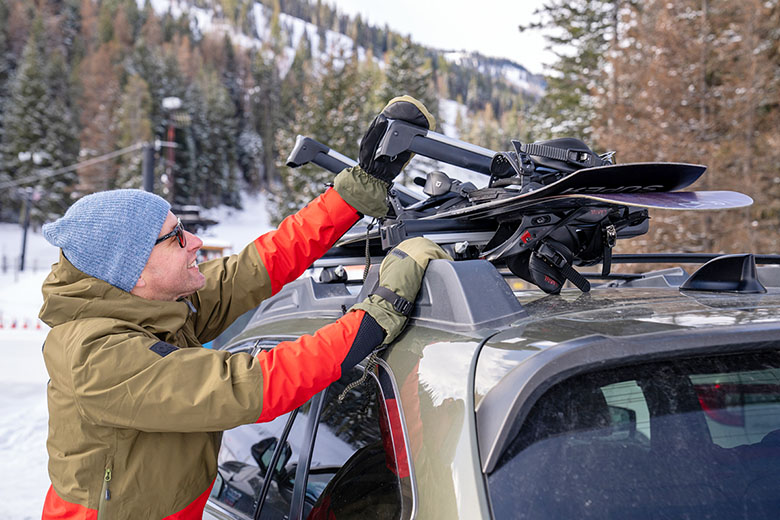 Thule® - Snowpack Extender Ski and Snowboard Rack