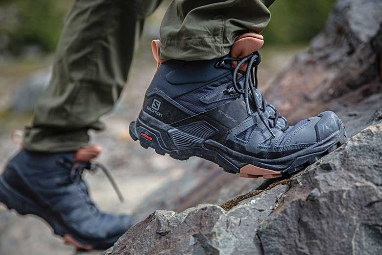 Salomon X Ultra 4 GTX Mid Hiking Boot (traction while scrambling on rocks)