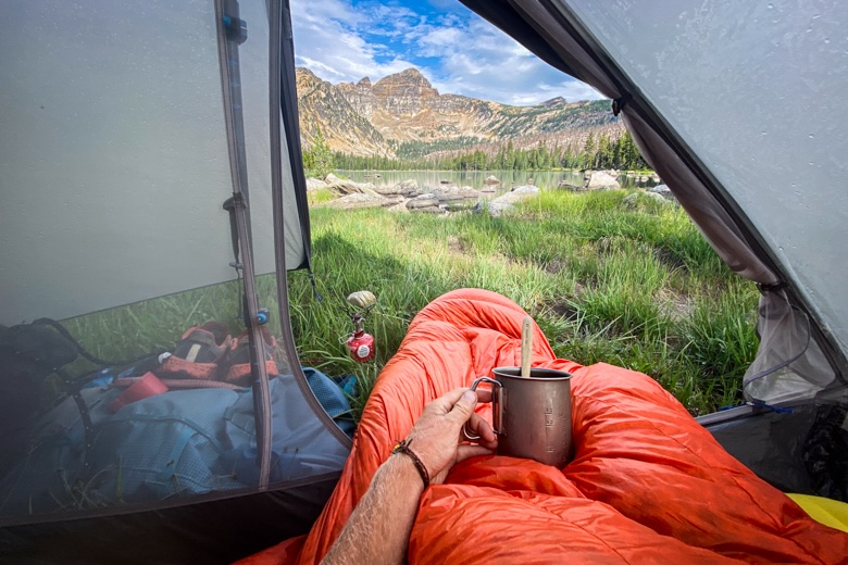 Ultralight Bags and Quilts (Testing the EE Enigma on a thru hike of the CDT-m)