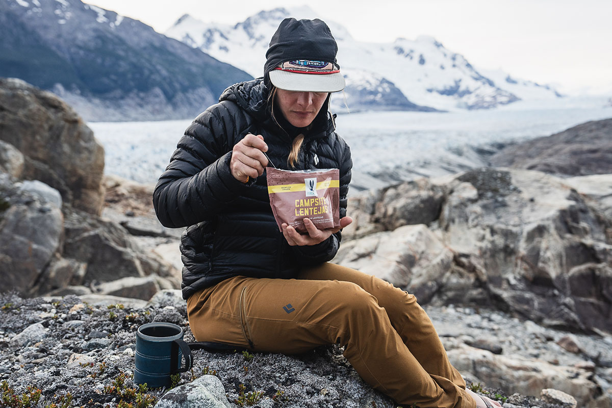 Backpacking meal (eating Itacate meal in mountains)