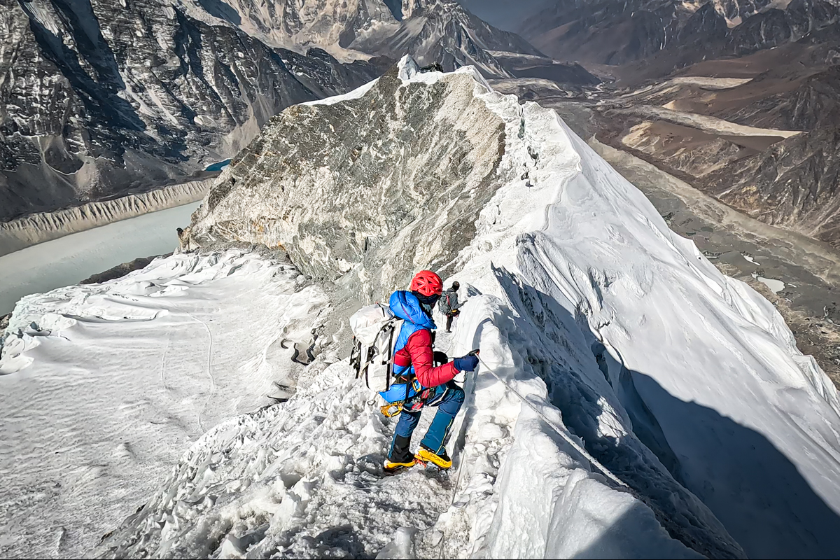 Rain Pants (climbing in Nepal with hardshell pants)