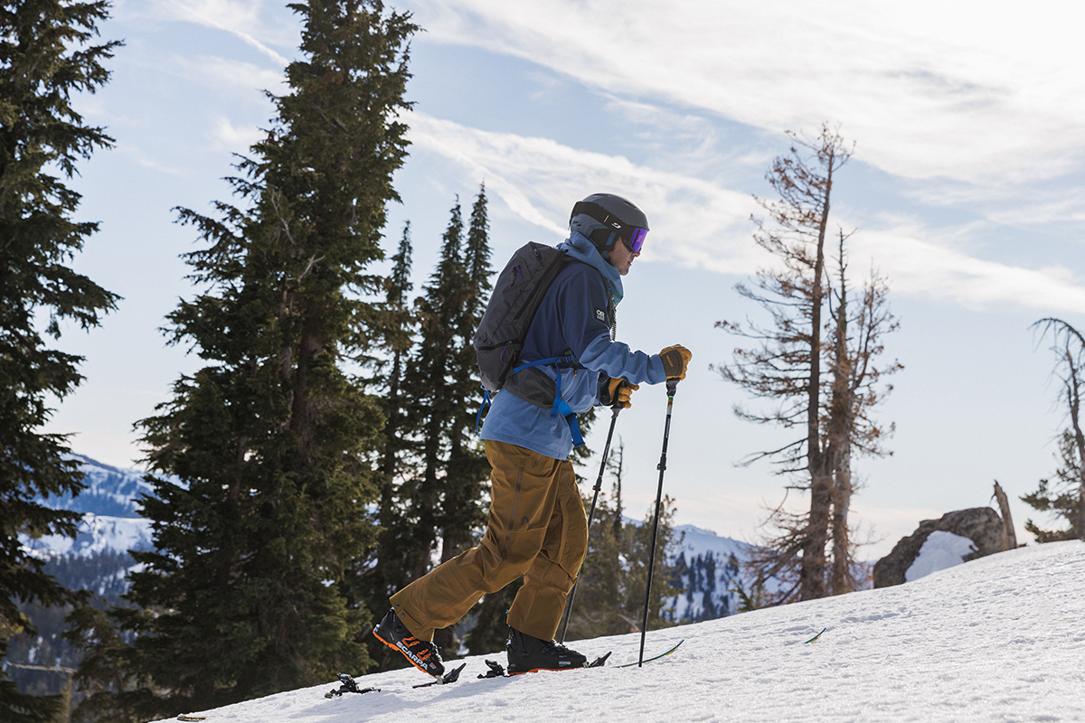 Men's ski jacket (touring in Outdoor Research SkyTour)