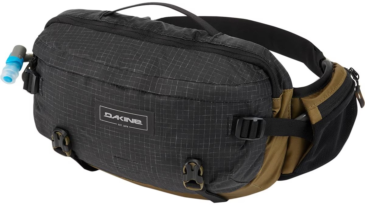 Dakine Seeker 6L mountain bike pack