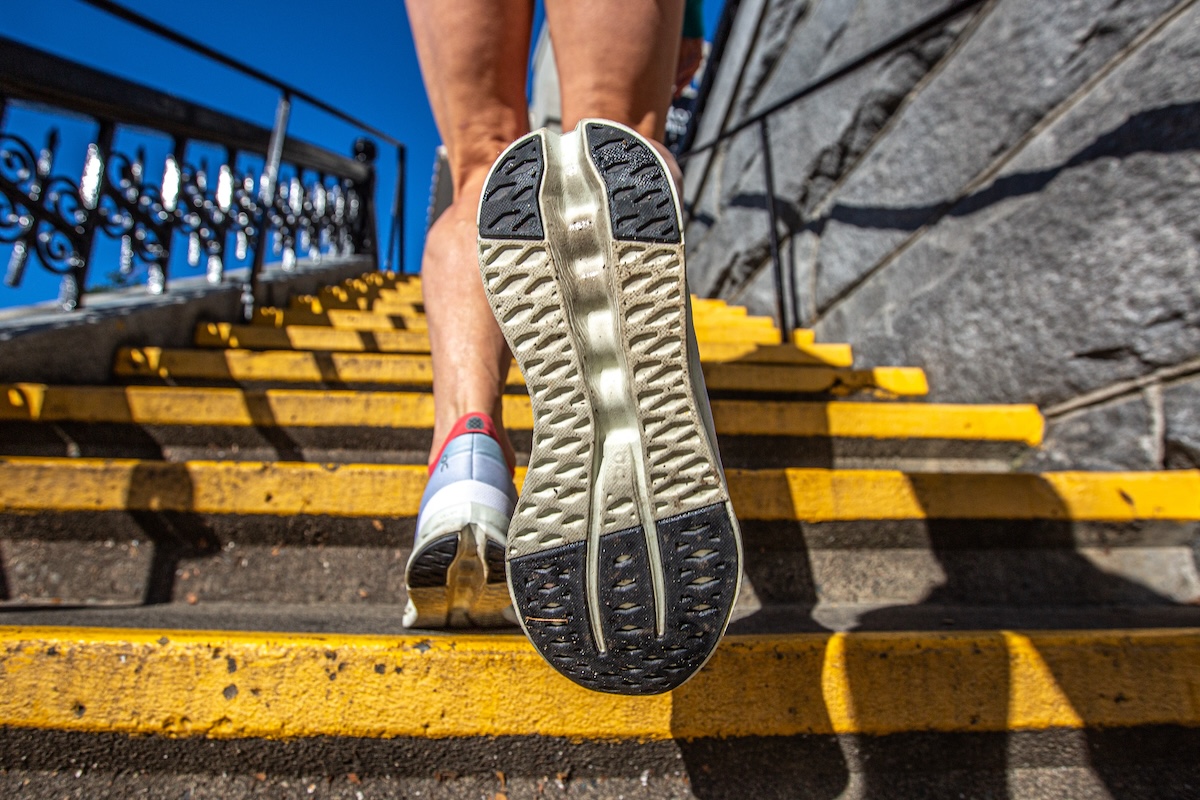 Road Running Shoes (Outsole traction of ON shoes)