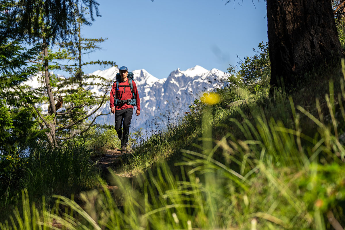 Men's baselayer (backpacking in Washington)