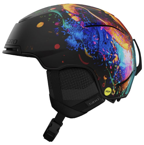 Which skiers out there need the Louis Vuitton helmet ⁉️🎿 (🎥: louisvu