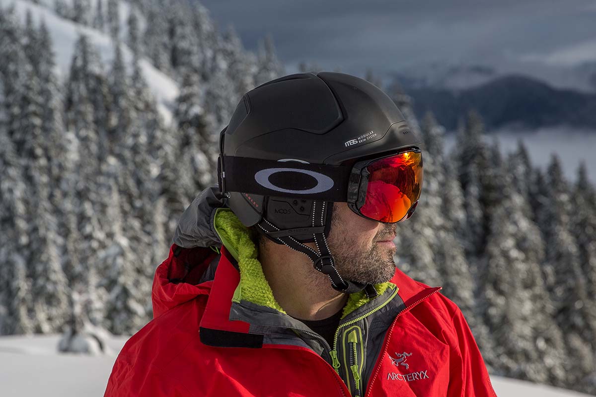 oakley ski helmet with visor