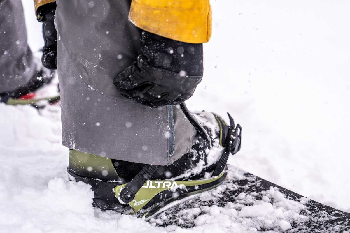 Snowboard bindings (fitting binding to boot and board)