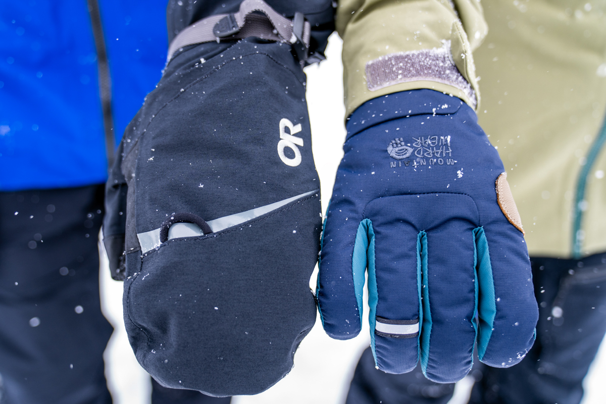 Snowboard mittens (comparing gloves and mittens)