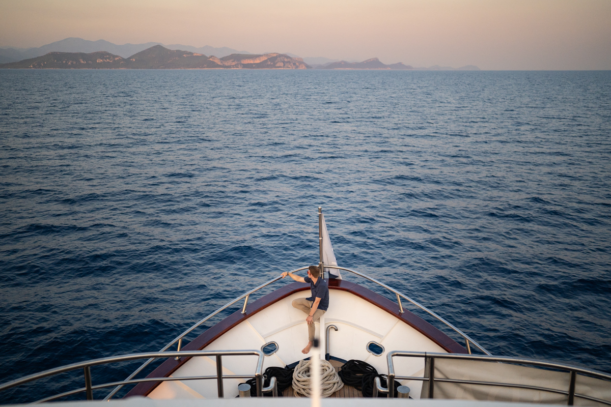 Men's Travel Pants (Sailing in Croatia)