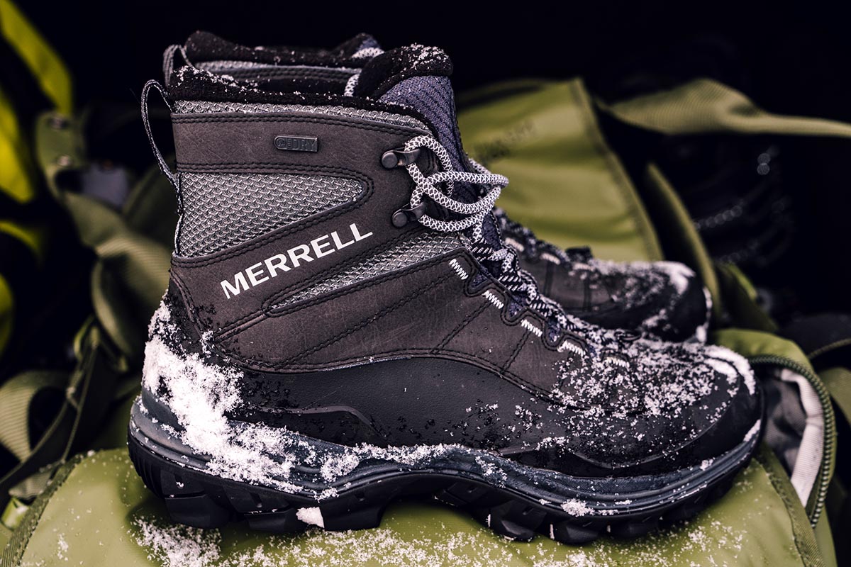 https://www.switchbacktravel.com/sites/default/files/image_fields/Best%20Of%20Gear%20Articles/Winter/Winter%20boots/Winter%20boots%20%28Merrell%20Thermo%20Chill%20on%20duffel%29.jpg