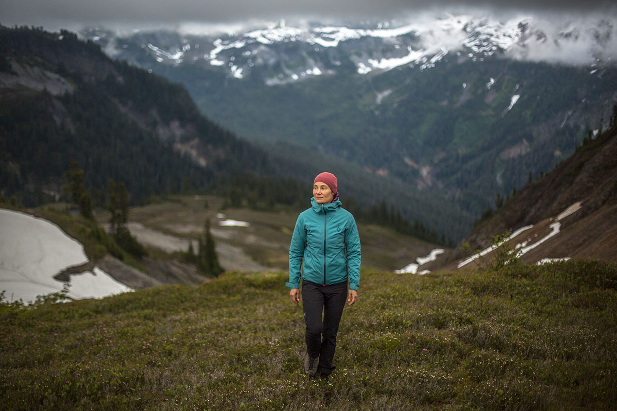 Women's rain jacket (wide shot wearing the Black Diamond Fineline Stretch)