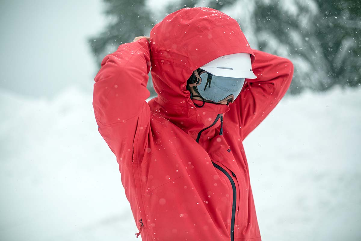 9 Best Snow Gear, Ski Jackets For Women