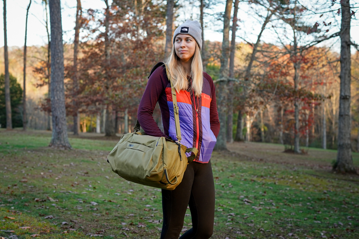 Women's synthetic jackets (casually wearing the Cotopaxi Capa Hybrid Hoody)