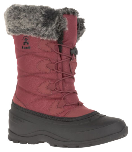 Moon Boots: The Warmest Winter Boots This Midwesterner Has Ever