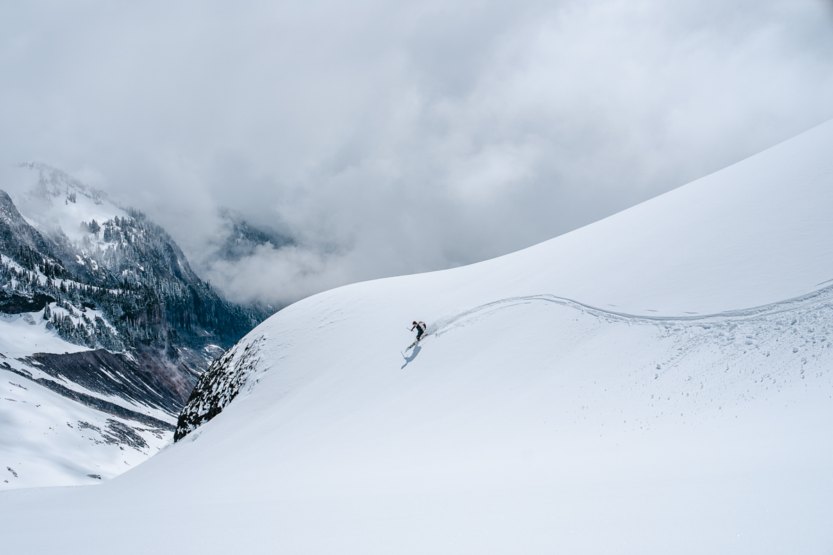 Backcountry Ski Checklist (skiing along hillside)