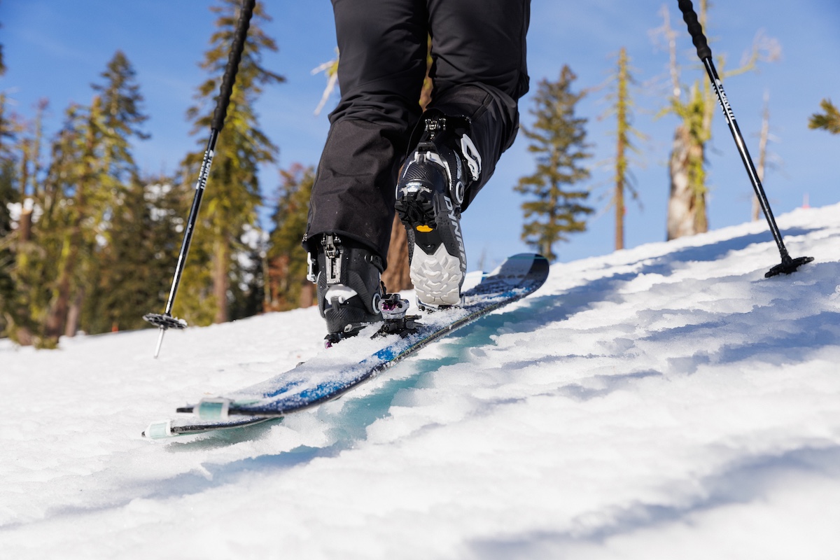 Dynafit Ridge Pro W ski boot (skinning closeup)