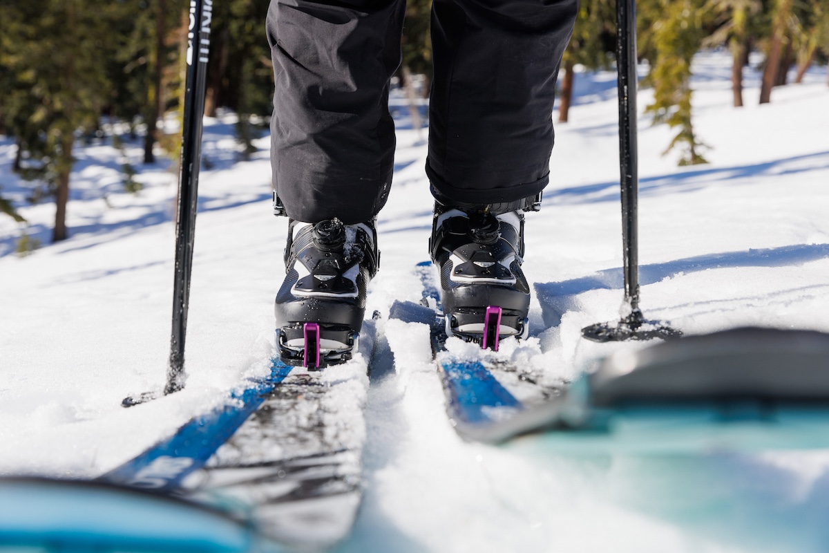 Dynafit Ridge Pro W ski boot (toes locked into skis)