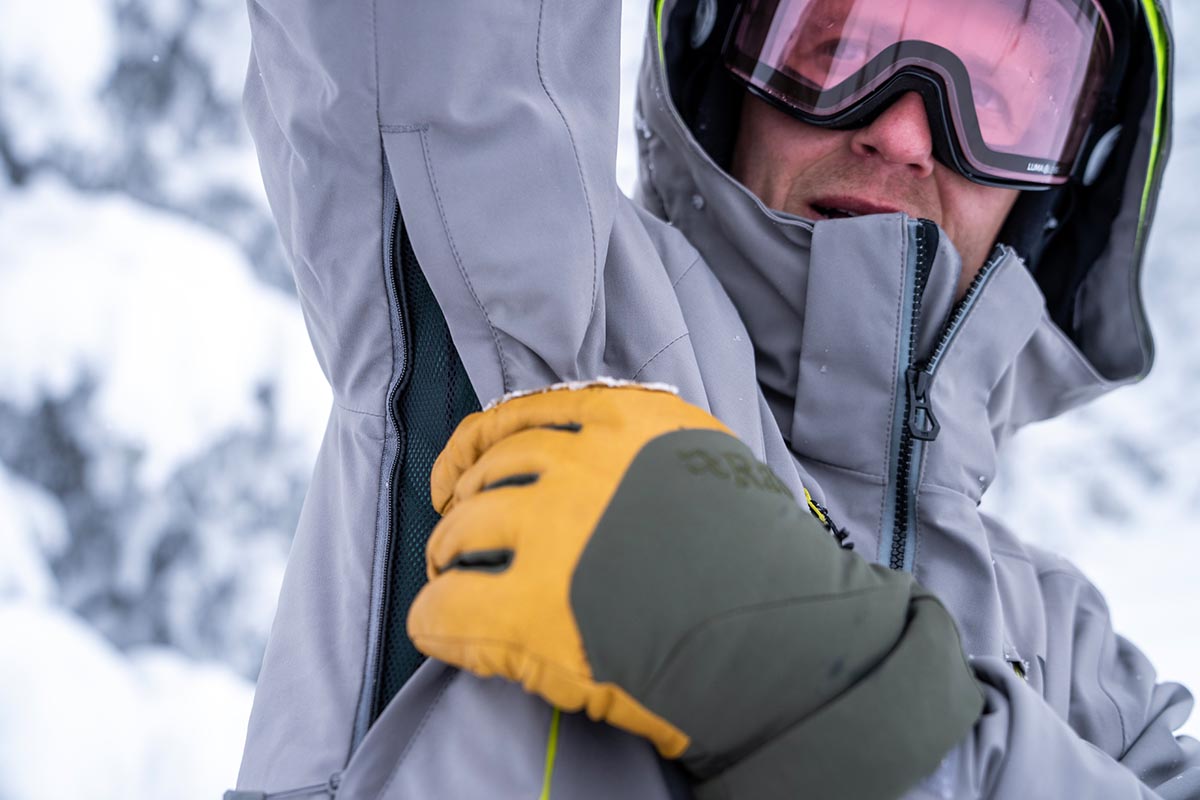 Helly Hansen Alpha 4.0 Ski Jacket Review