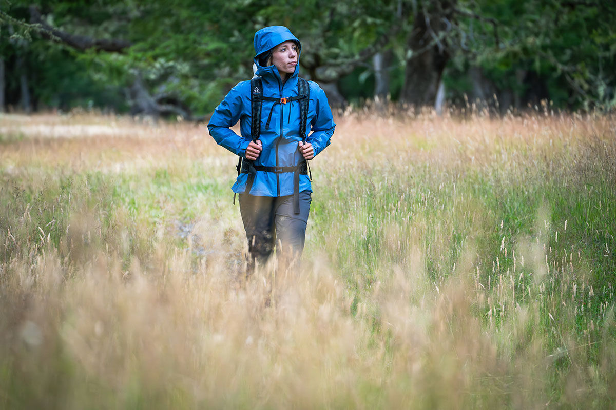 Outdoor Research Aspire II GTX rain jacket (day hike)