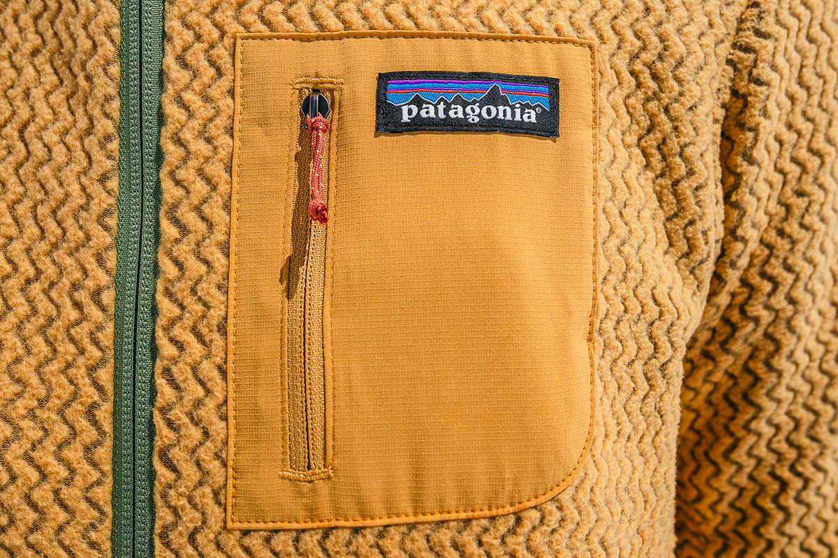 Patagonia R1 Air Full-Zip Hoody (logo closeup)