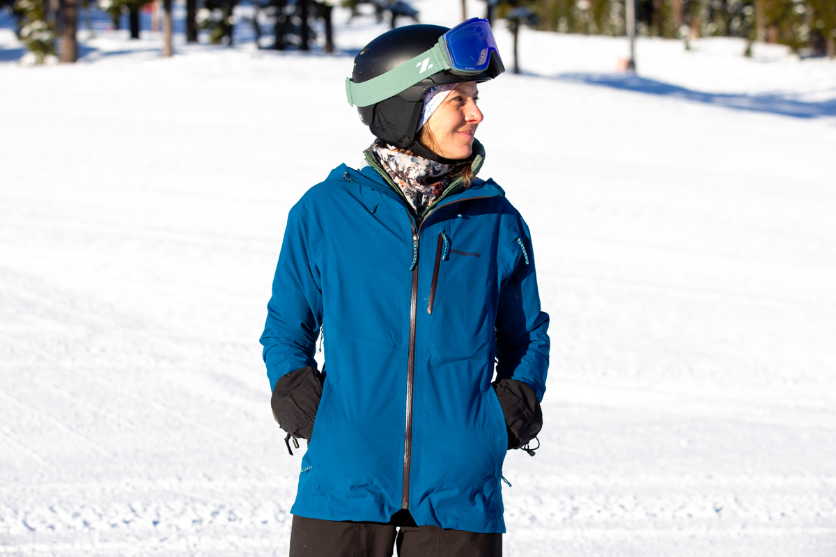 Patagonia SnowDrifter Bibs (wearing SnowDrifter jacket)