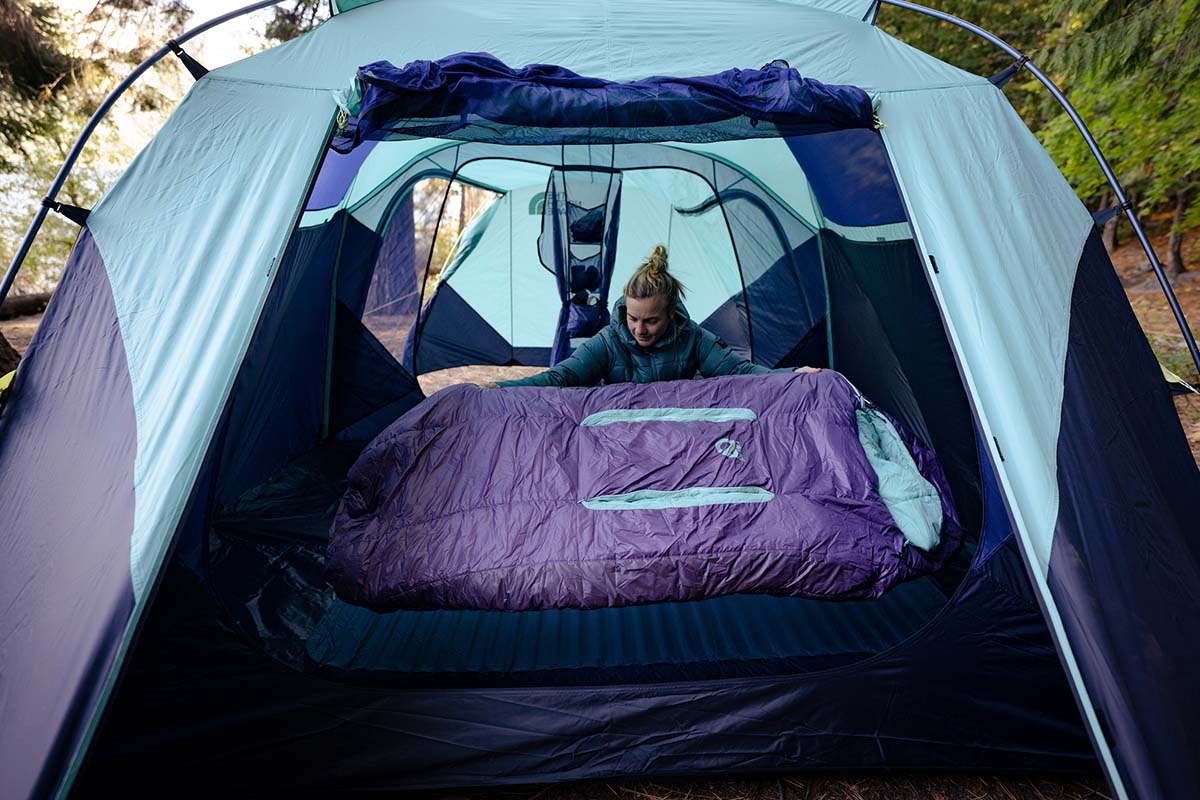 The North Face Wawona 6 camping tent (interior shot)