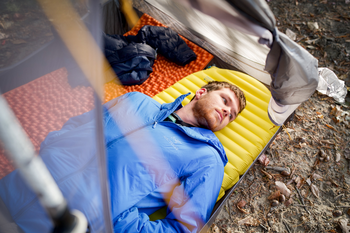 Therm-a-Rest NeoAir XLite sleeping pad (lying on pad)