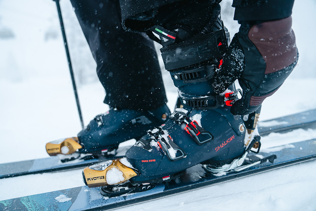 5 Best Sites to Buy Skis and Ski Gear (adjusting bindings closeup)