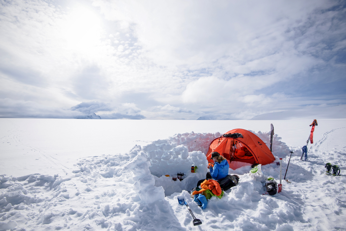 Winter camping checklist (snow camping)