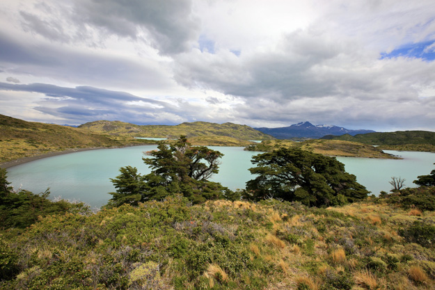 Torres del Paine lake