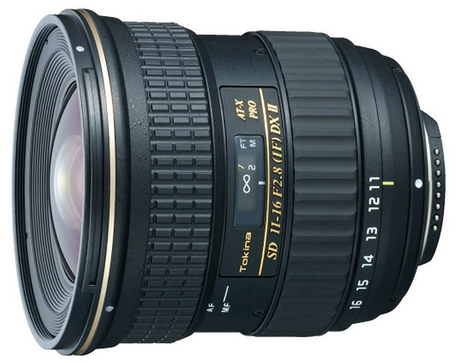 10 Great Nikon DX Lenses | Switchback Travel