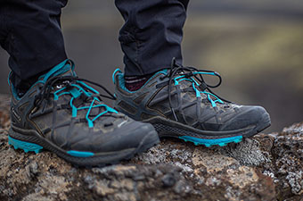 Aku Rocket DFS GTX hiking shoes (standing on rock)