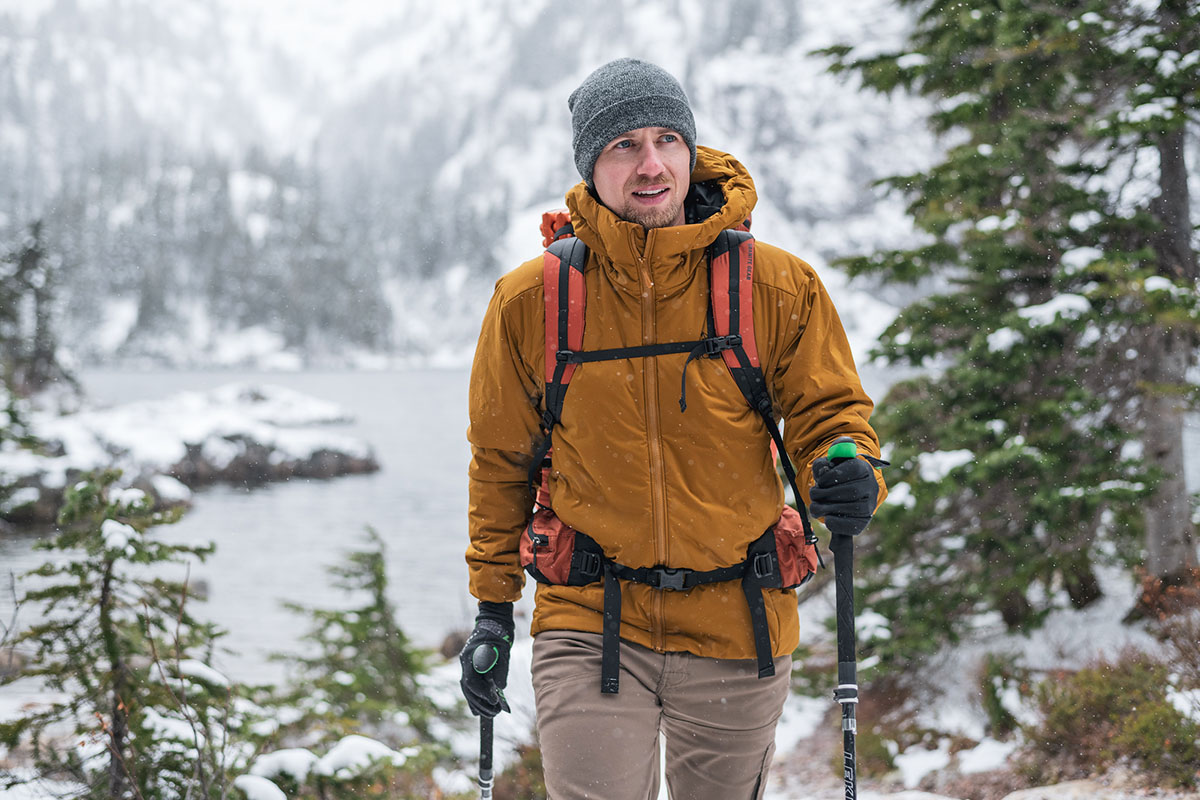 Arc'teryx Atom AR Hoody (hiking in snowy forest)