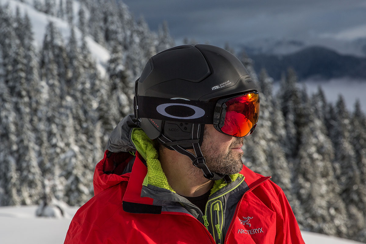 oakley mod3 snow helmet review