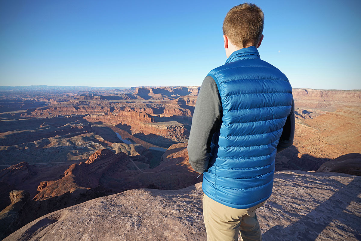 24 Best Winter Vests for Travelers (2024)