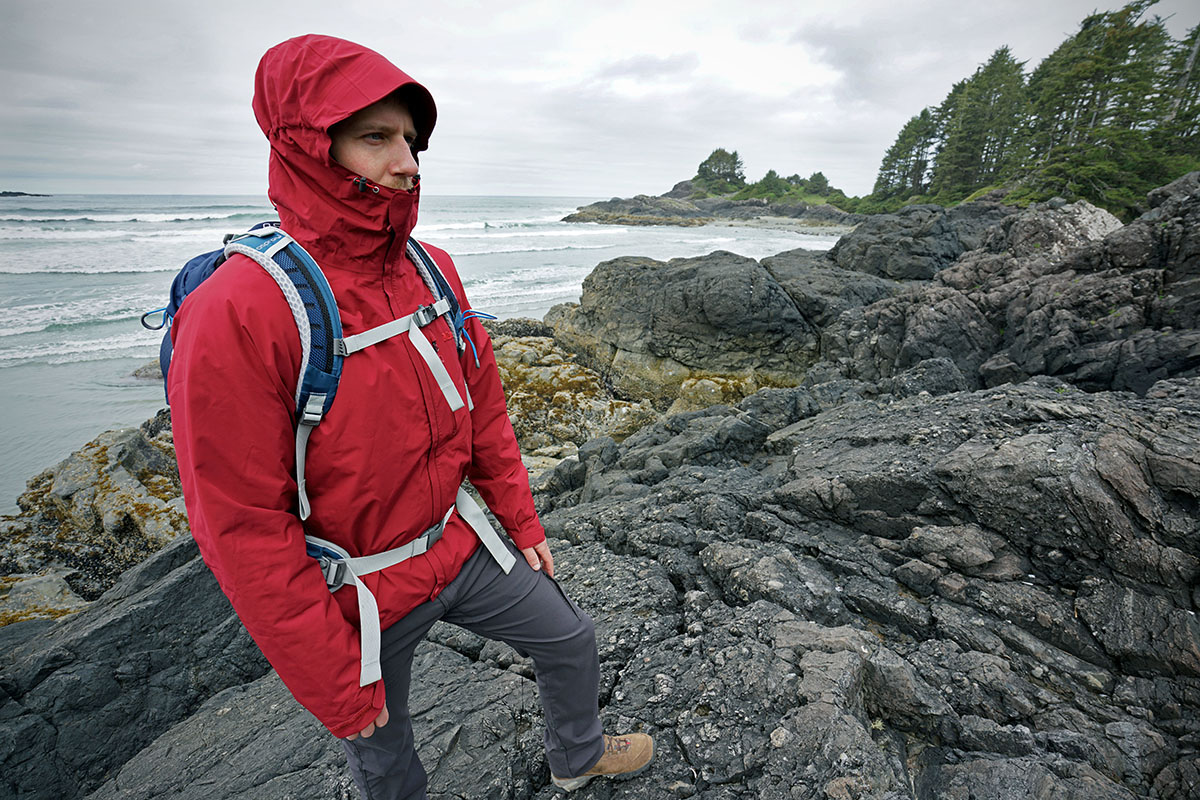patagonia vs north face rain jacket