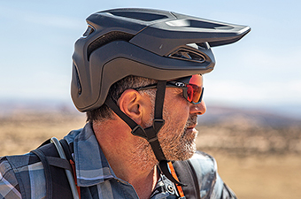 Specialized Ambush 2 helmet (profile)