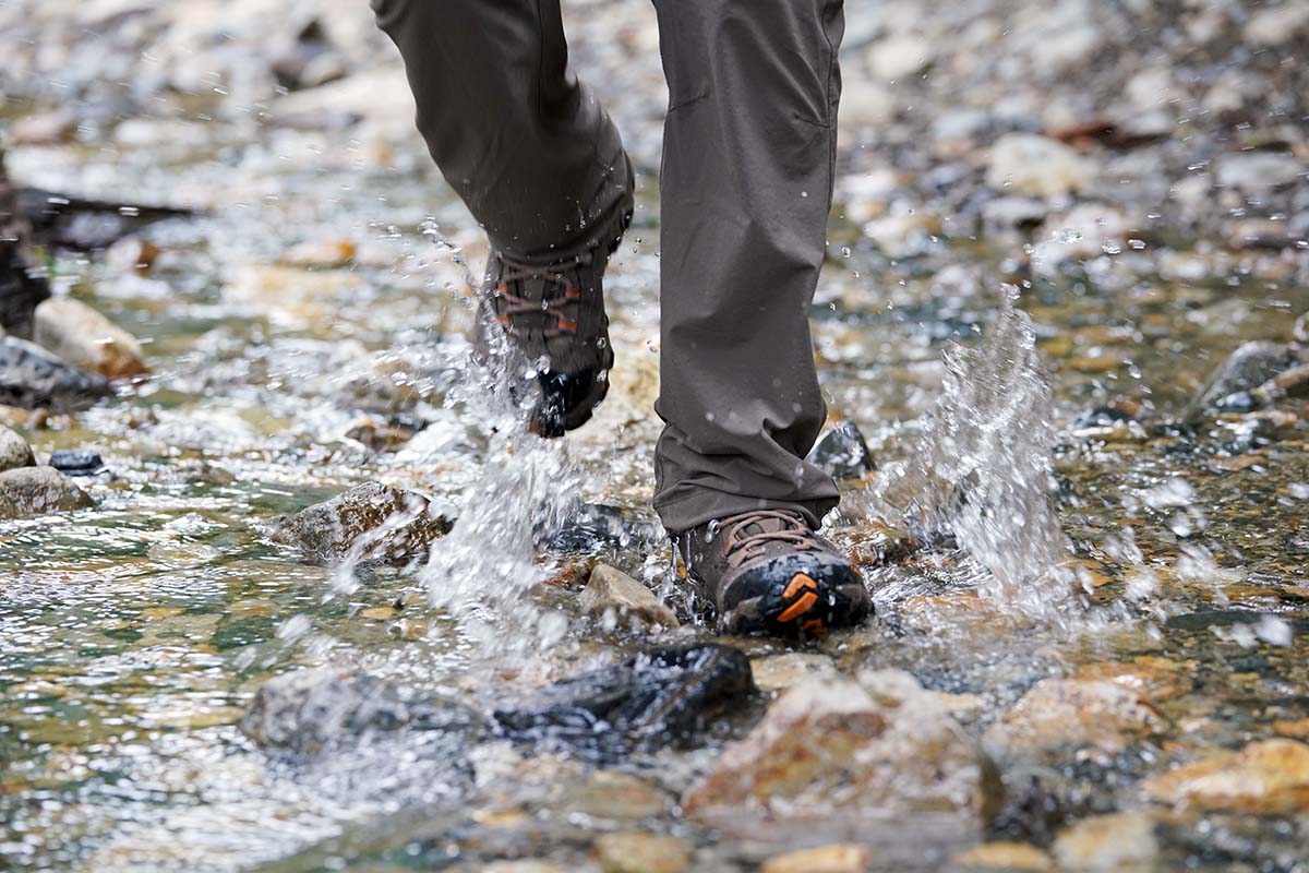 Oboz Bridger Mid BDry Hiking Boot Review | Switchback Travel