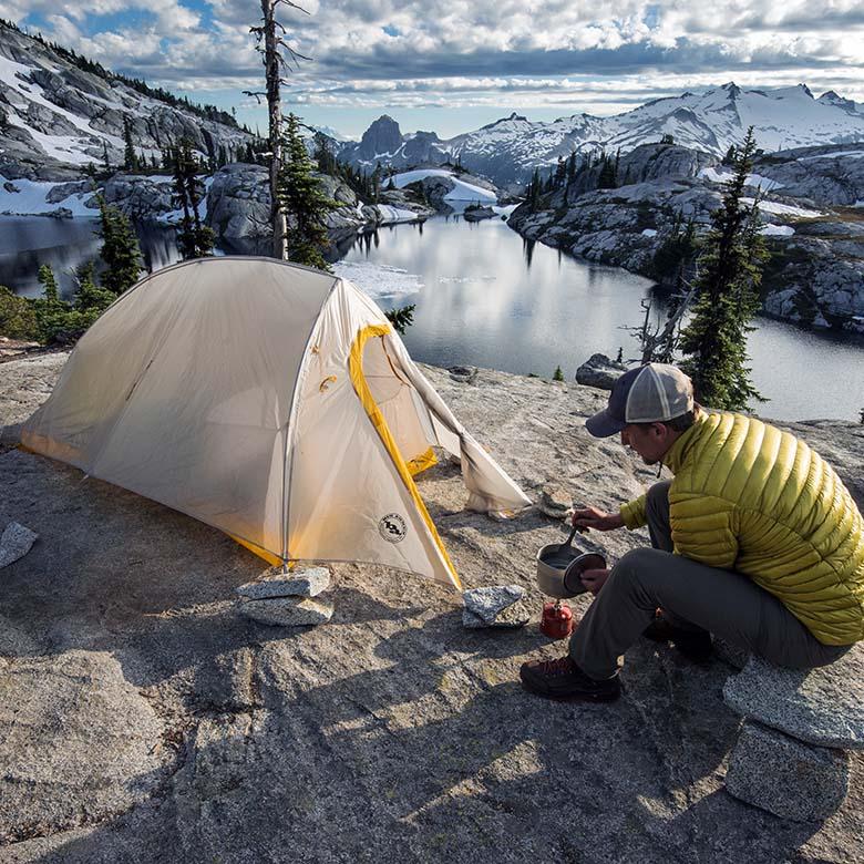 outdoor backpacking gear