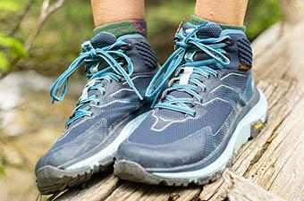 hoka hiking boots womens australia